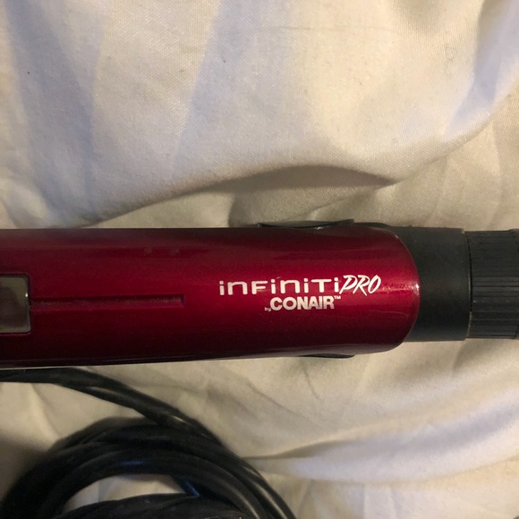 infiniti Pro Conair Straightener - Picture 2 of 5